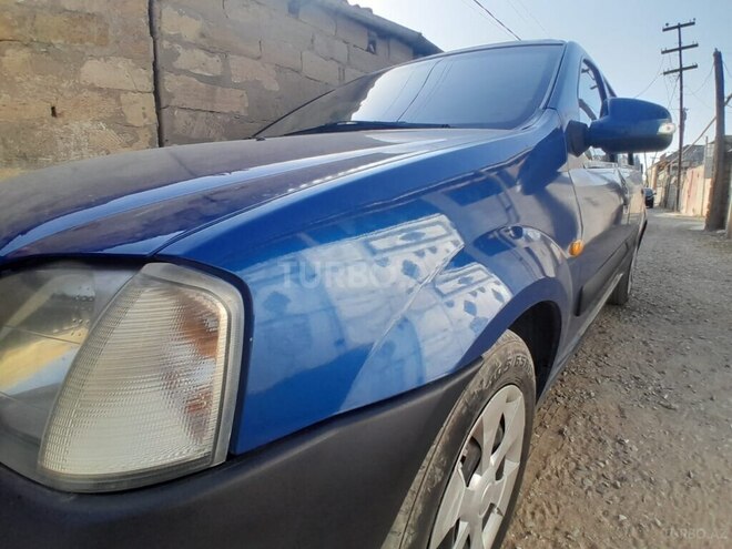 Dacia Logan-4