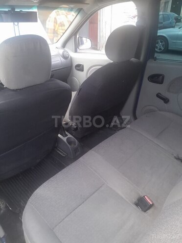 Dacia Logan-10