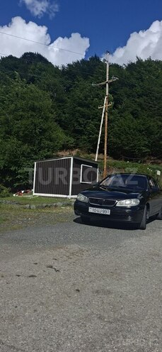 Nissan Sunny-6