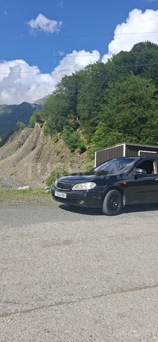 Nissan Sunny-5