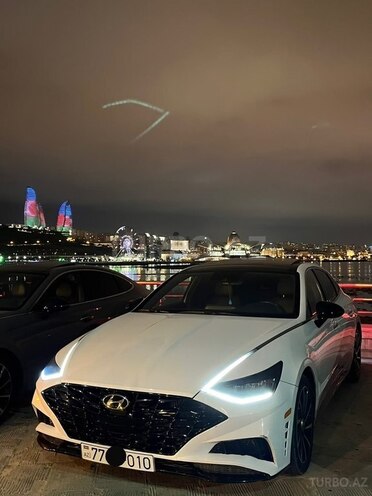 Hyundai Sonata-5