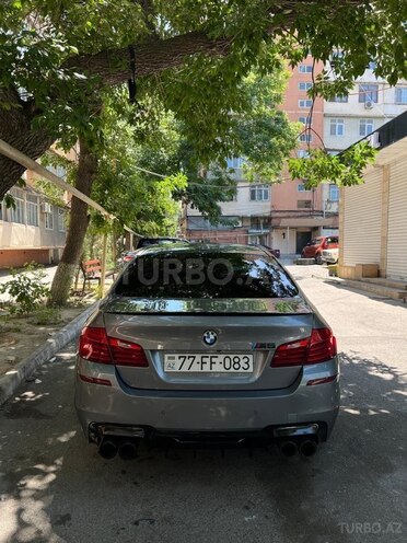 BMW 528-2