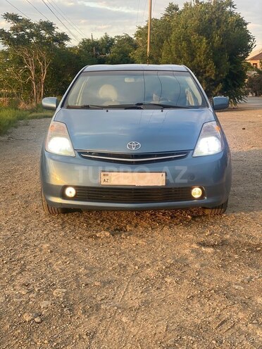 Toyota Prius-1