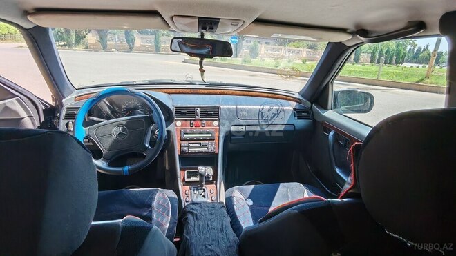 Mercedes C 230-12