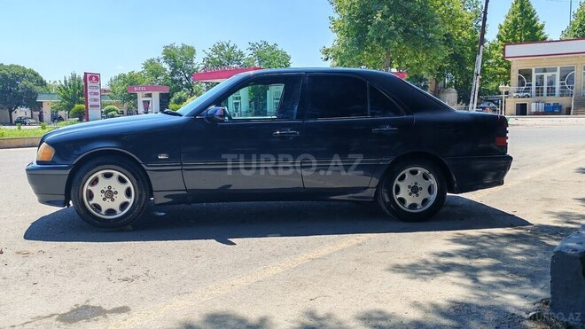 Mercedes C 230-3