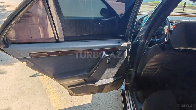 Mercedes C 230-13
