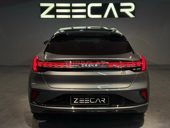ZEEKR 001-5