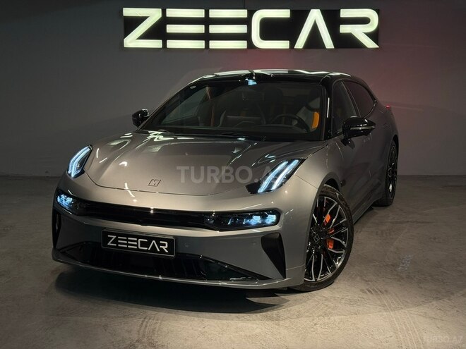 ZEEKR 001-2