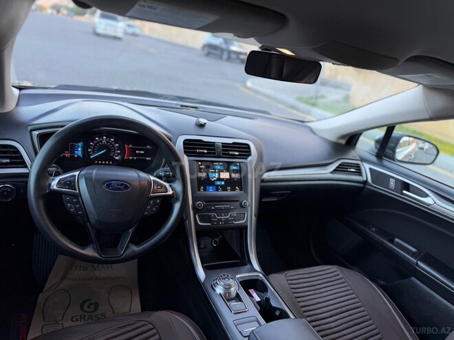 Ford Fusion (North America)-8