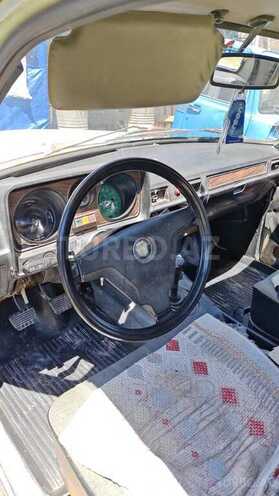 GAZ 3102 "Volga"-6