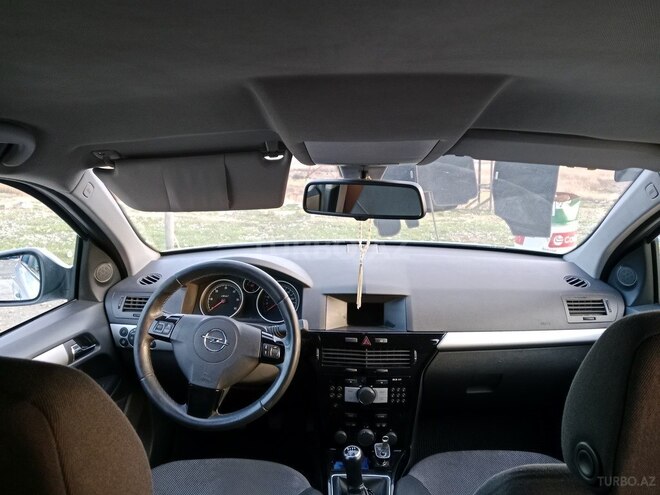 Opel Astra-7