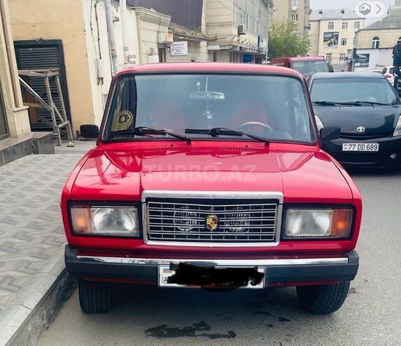 LADA (VAZ) 2107-1
