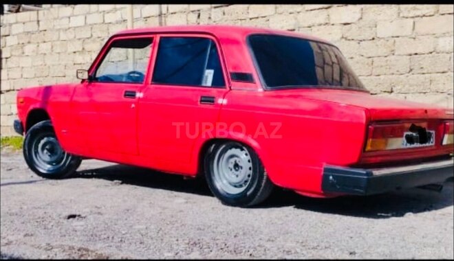 LADA (VAZ) 2107-2