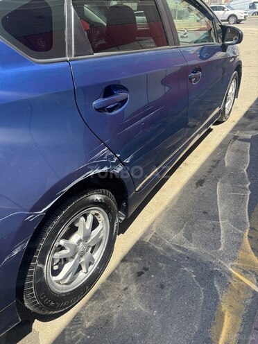 Toyota Prius-6