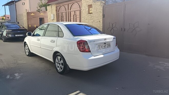 Daewoo Gentra-4