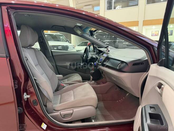 Honda Insight-17