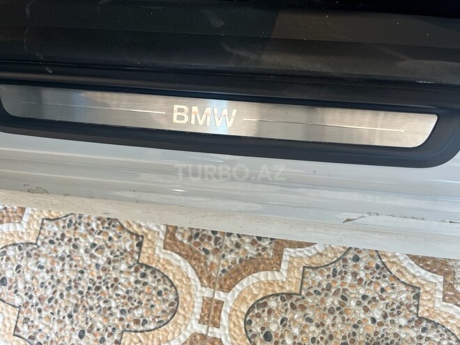 BMW 330-5