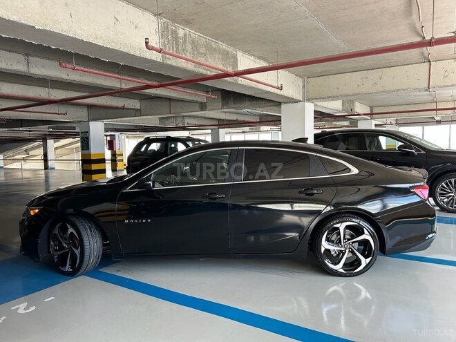 Chevrolet Malibu-12