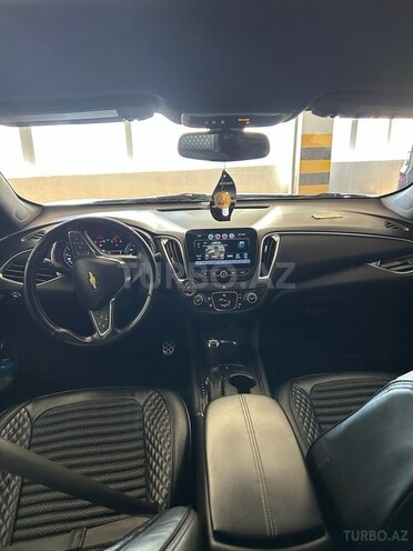 Chevrolet Malibu-13