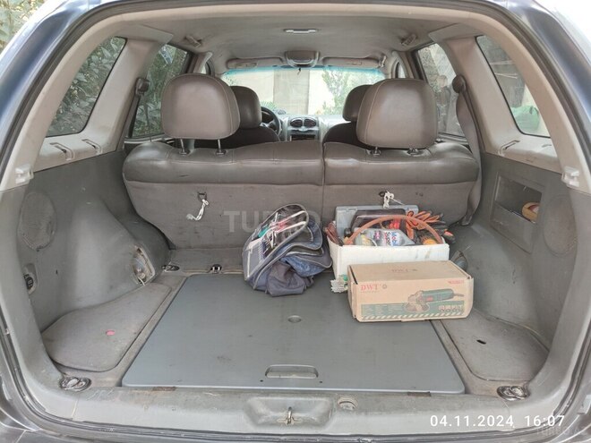 Hyundai Santa Fe-7