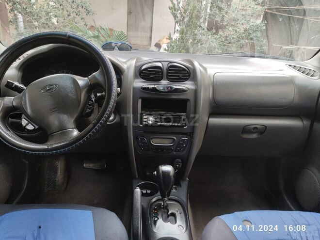 Hyundai Santa Fe-5