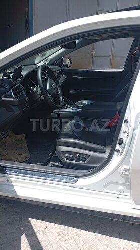Toyota Camry-4