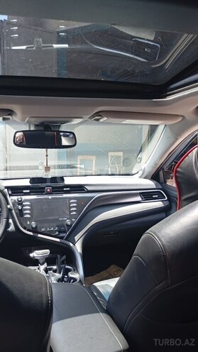 Toyota Camry-5