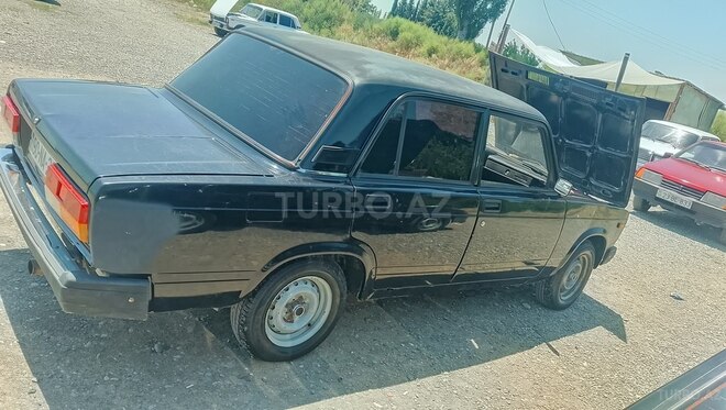 LADA (VAZ) 2107-4