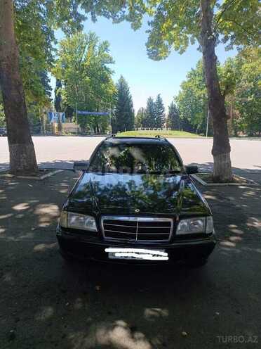 Mercedes C 230-1
