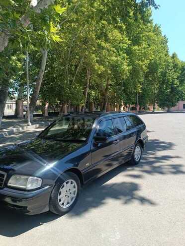 Mercedes C 230-4