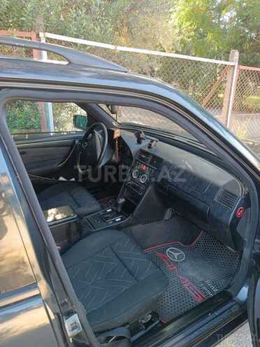 Mercedes C 230-7