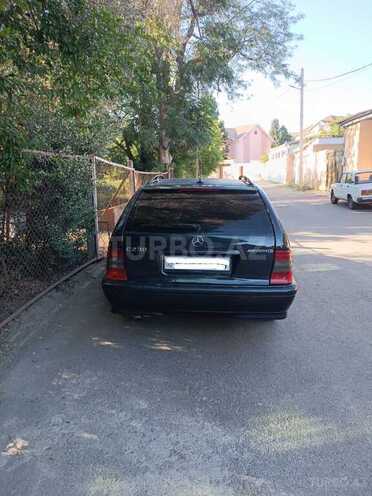 Mercedes C 230-8