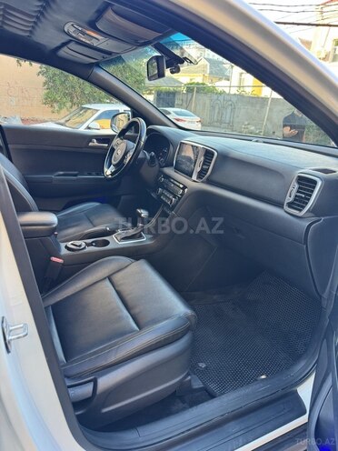 Kia Sportage-11