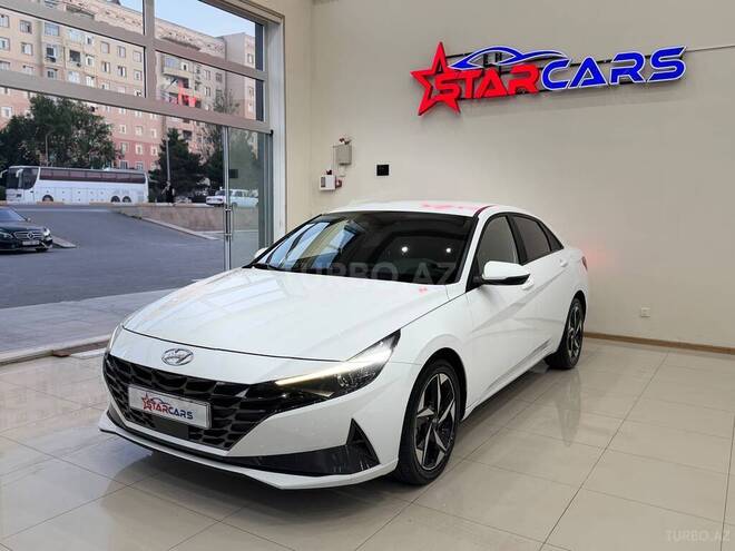 Hyundai Elantra-11