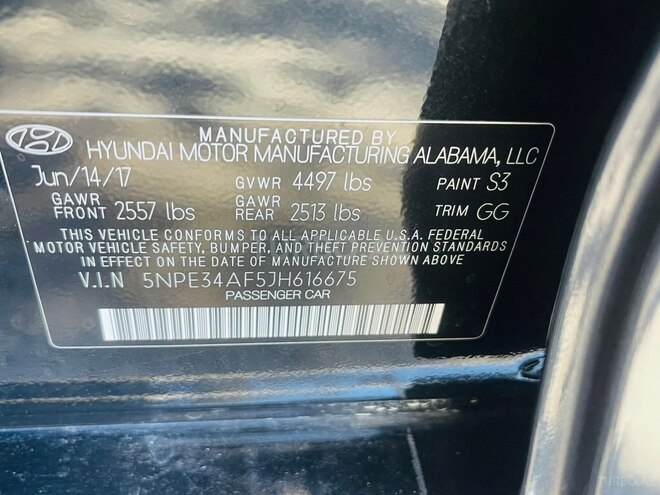 Hyundai Sonata-12