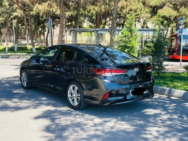 Hyundai Sonata-3