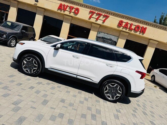 Hyundai Santa Fe-5
