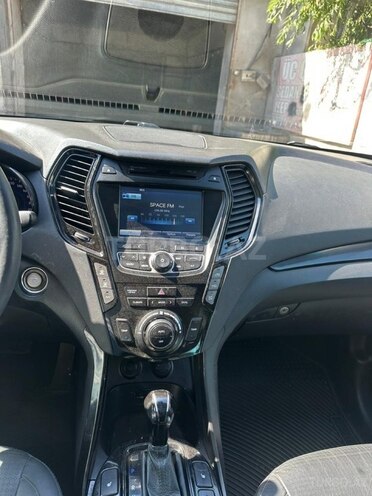 Hyundai Santa Fe-7