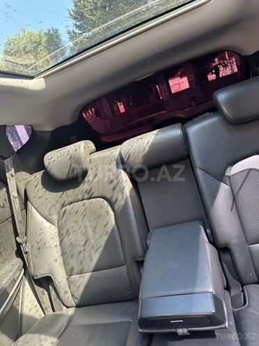 Hyundai Santa Fe-9
