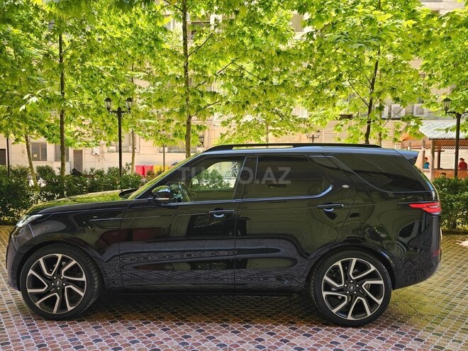 Land Rover Discovery-5