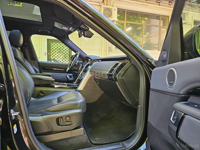 Land Rover Discovery-10