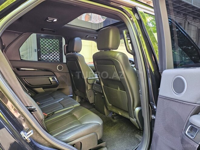 Land Rover Discovery-11