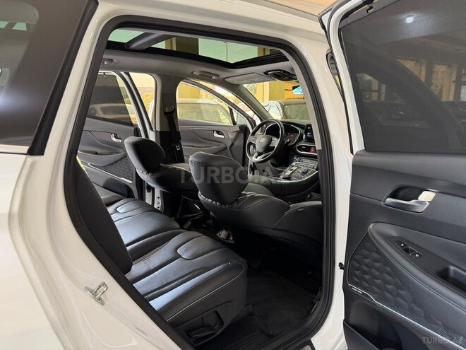 Hyundai Santa Fe-11
