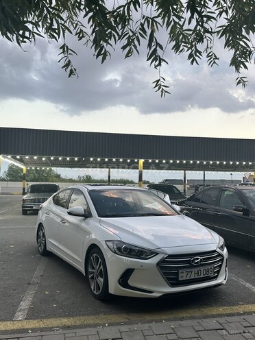 Hyundai Avante-4