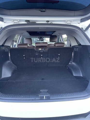 Kia Sorento-16