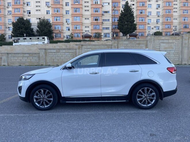 Kia Sorento-3