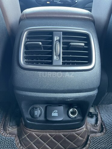 Kia Sorento-10