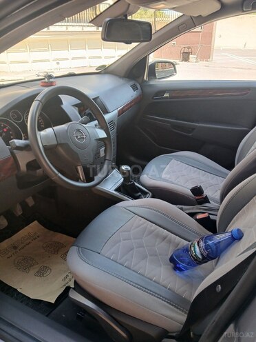 Opel Astra-13