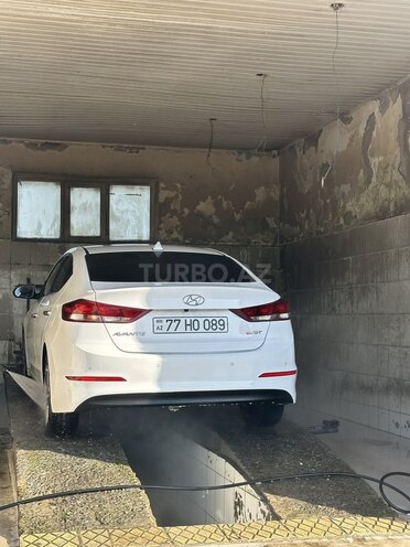 Hyundai Avante-6