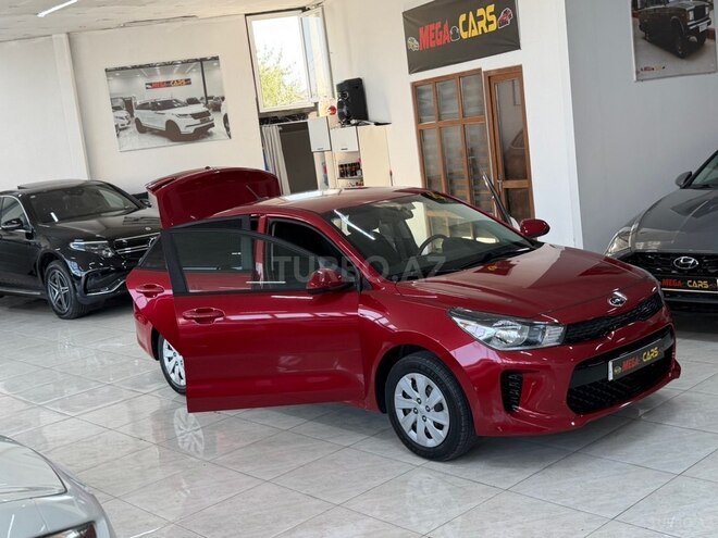 Kia Rio-13